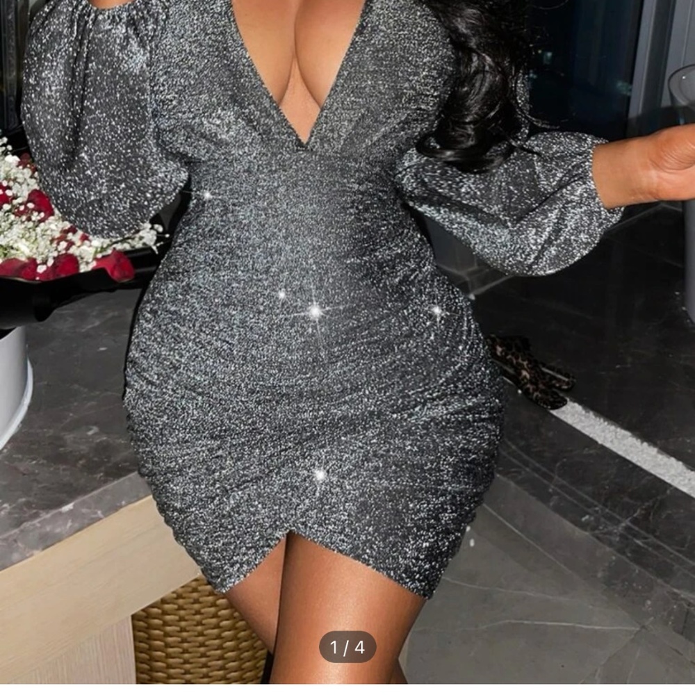night dress, only use once for New Year’s Eve. Used WT